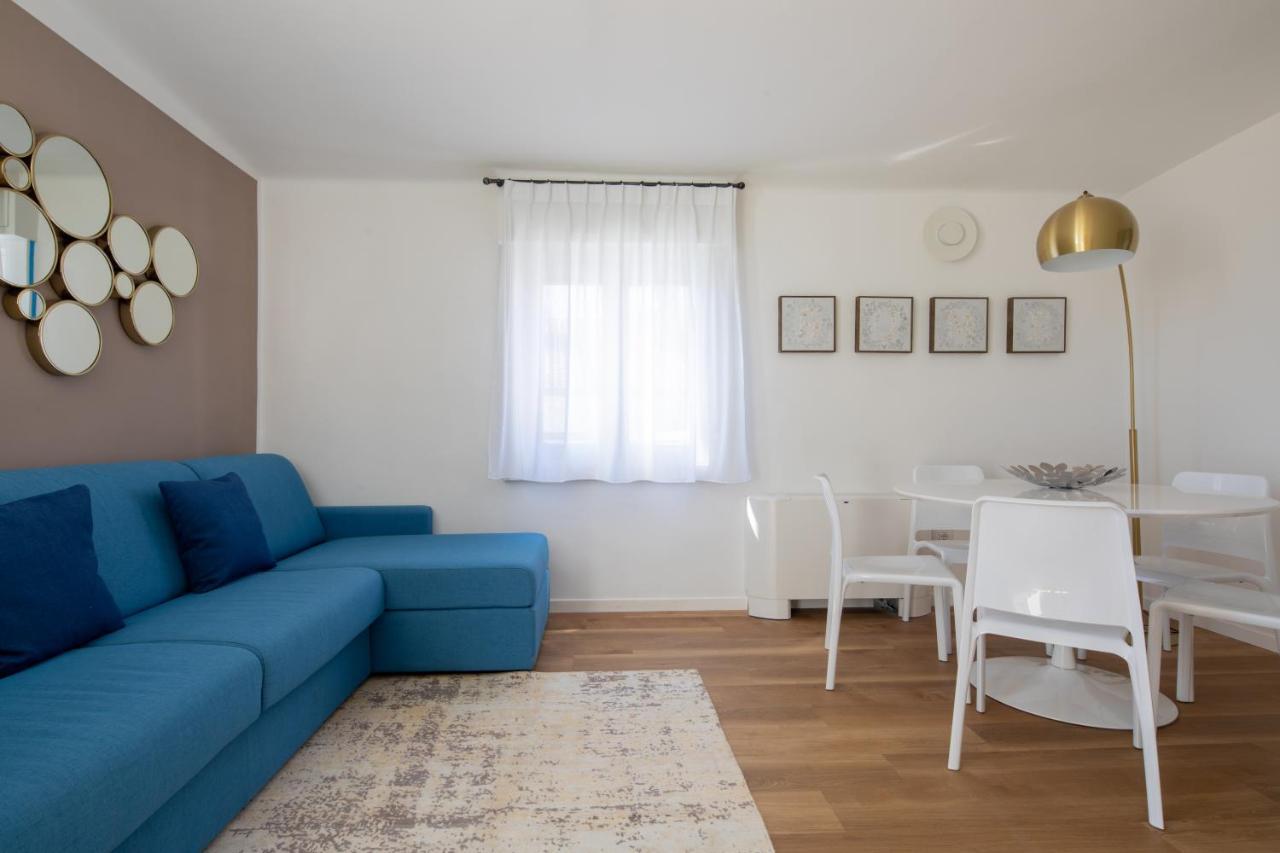 Vis A Vis Apartments Trieste Exterior foto